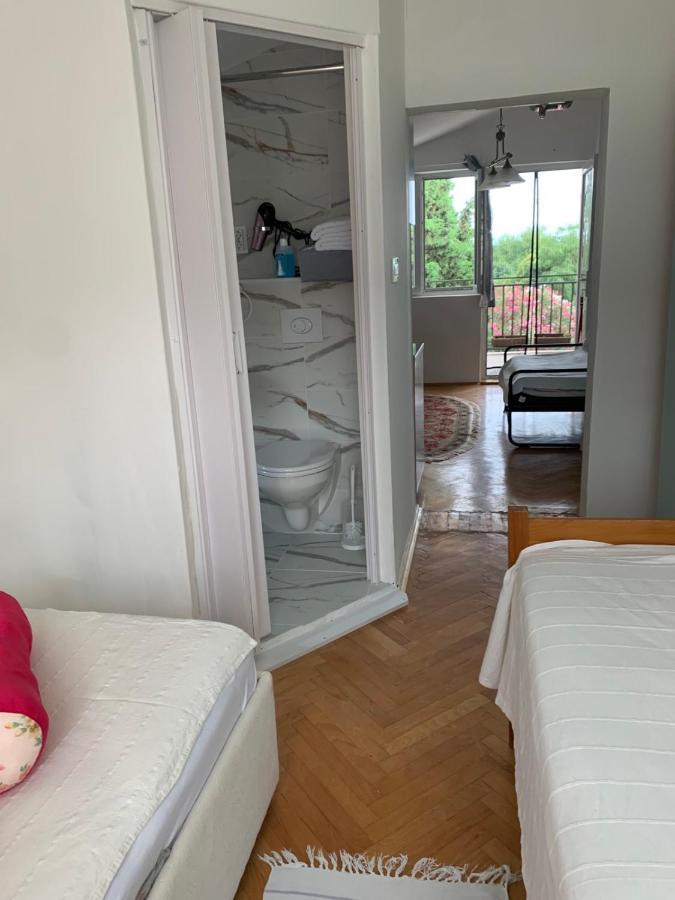 Guest House Villa Kosa Bijela Eksteriør bilde